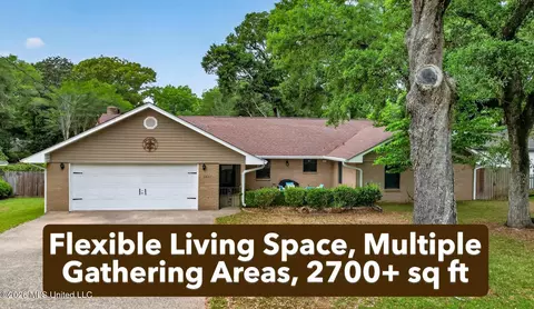 6627 Golf Club Dr, Diamondhead, MS 39525