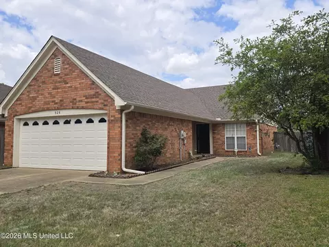 924 Remington Cv, Southaven, MS 38671