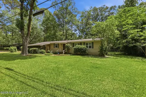 Exterior - 1649 E Northside Dr, Jackson, MS 39211 photo 5 of 6