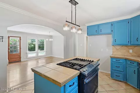Kitchen - 1649 E Northside Dr, Jackson, MS 39211 photo 2 of 3