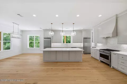 Kitchen - 137 View Pointe Dr, Clinton, MS 39056 photo 1 of 5