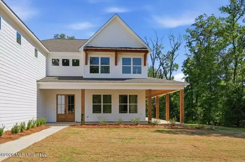 Exterior - 137 View Pointe Dr, Clinton, MS 39056 photo 4 of 14
