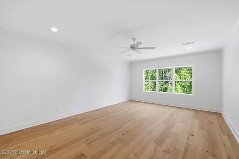 Bedroom - 137 View Pointe Dr, Clinton, MS 39056 photo 6 of 10