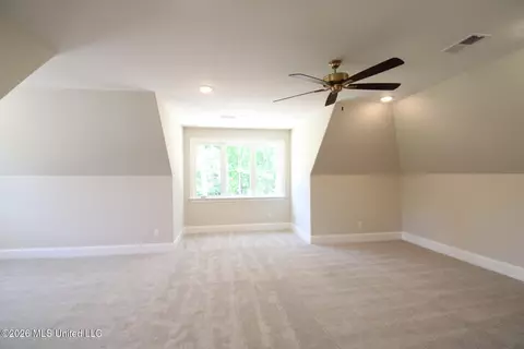 Bedroom - 5220 Sophia Ln, Hernando, MS 38632 photo 2 of 3