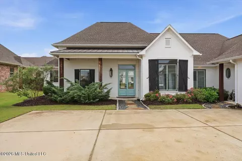 Exterior - 1009 Sapphire Xing, Flowood, MS 39232 photo 2 of 6