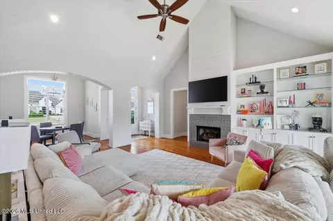 Other - 1009 Sapphire Xing, Flowood, MS 39232 photo 4 of 16