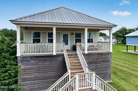 4120 Finley St, Gulfport, MS 39501