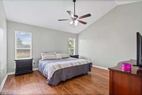 Bedroom - 6365 Oak Leaf Dr, Olive Branch, MS 38654 photo 1 of 5