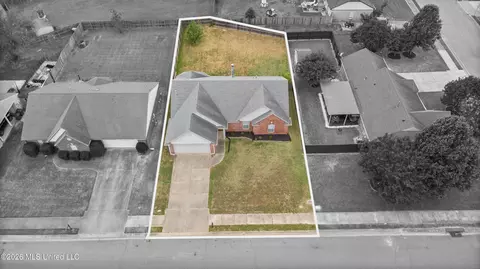 View/Area - 6365 Oak Leaf Dr, Olive Branch, MS 38654 photo 2 of 4