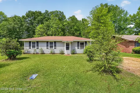 907 Tyler St, Pearl, MS 39208