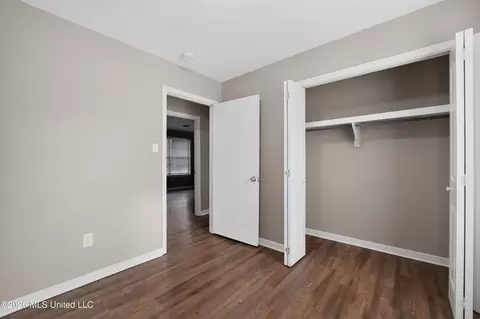 Other - 3009 Suncrest Dr, Jackson, MS 39212 photo 6 of 9