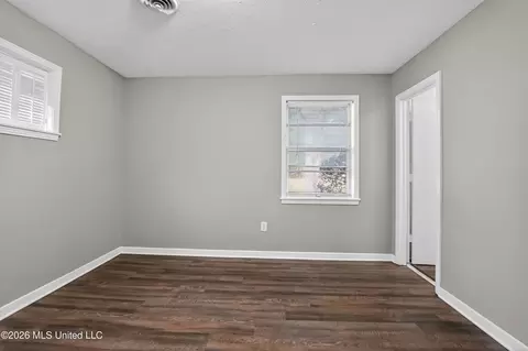 Bedroom - 3009 Suncrest Dr, Jackson, MS 39212 photo 7 of 11