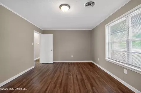 Bedroom - 3009 Suncrest Dr, Jackson, MS 39212 photo 2 of 11