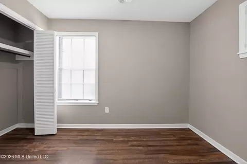 Bedroom - 3009 Suncrest Dr, Jackson, MS 39212 photo 6 of 11