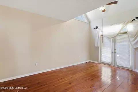 Living - 112 Michel St, Brandon, MS 39042 photo 5 of 5