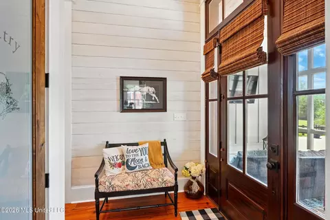 Entry Way - 110 Tyner Branch Rd, Wiggins, MS 39577 photo 7 of 7