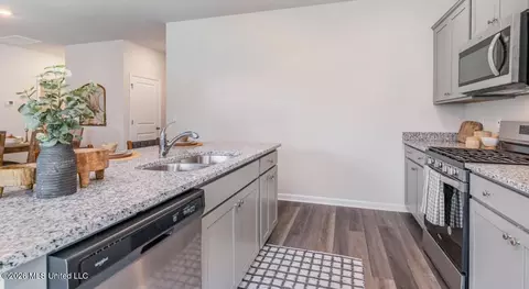 Kitchen - 5486 Braham Dr, Olive Branch, MS 38654 photo 1 of 1