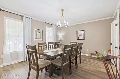 Dining - 4513 Big Horn Dr, Nesbit, MS 38651 photo 1 of 1