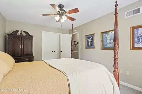 Bedroom - 4513 Big Horn Dr, Nesbit, MS 38651 photo 4 of 5