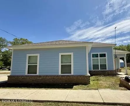 1748 Victoria Rd, Byhalia, MS 38611