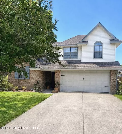 2634 Palmer Dr, Gulfport, MS 39507