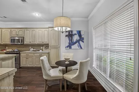 Dining - 668 Hazelton Dr, Madison, MS 39110 photo 2 of 2