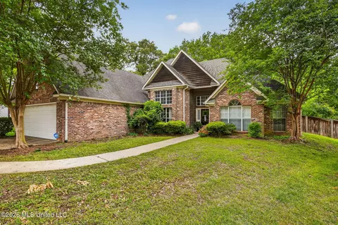 Exterior - 668 Hazelton Dr, Madison, MS 39110 photo 3 of 9