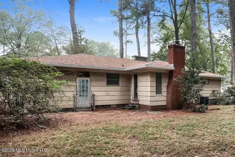 5456 Wayneland Dr, Jackson, MS 39211 photo 3