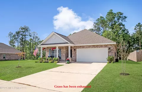 5374 Leeds Ln, Biloxi, MS 39532