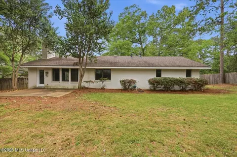 Exterior - 163 Chippewa Cir, Jackson, MS 39211 photo 3 of 5