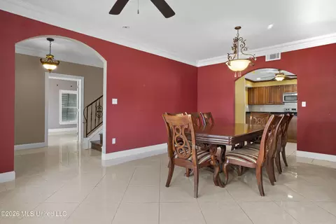 Dining - 1100 E Beach Blvd, Long Beach, MS 39560 photo 4 of 4