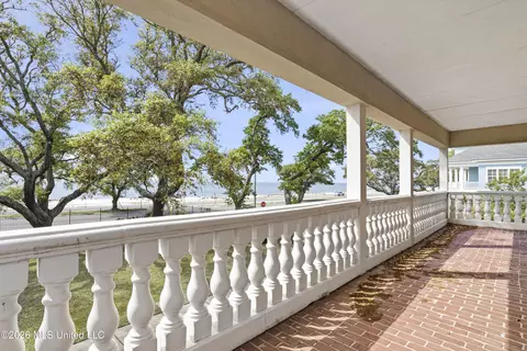 Exterior - 1100 E Beach Blvd, Long Beach, MS 39560 photo 9 of 16