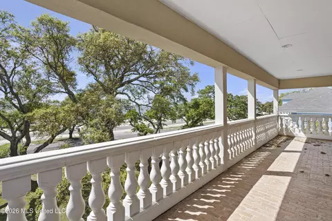 Exterior - 1100 E Beach Blvd, Long Beach, MS 39560 photo 10 of 16