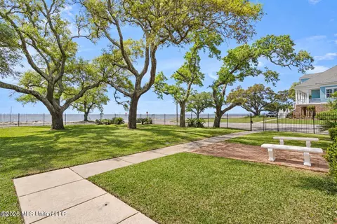 Exterior - 1100 E Beach Blvd, Long Beach, MS 39560 photo 18 of 19