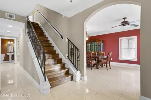 Entry Way - 1100 E Beach Blvd, Long Beach, MS 39560 photo 3 of 6