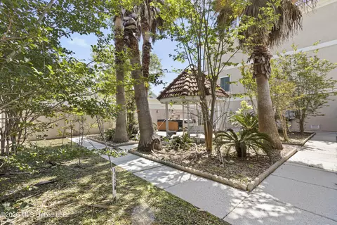 Exterior - 1100 E Beach Blvd, Long Beach, MS 39560 photo 13 of 16