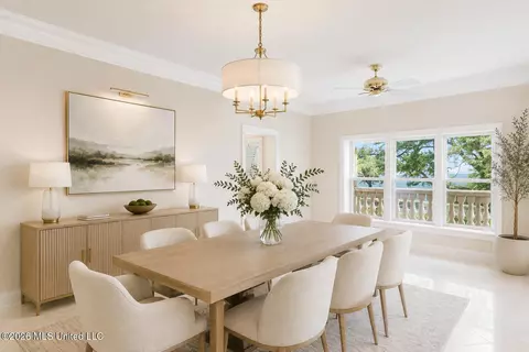 Dining - 1100 E Beach Blvd, Long Beach, MS 39560 photo 6 of 6