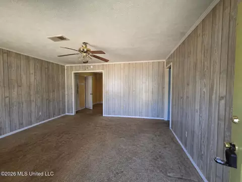 1085 Old Jackson Rd, Terry, MS 39170 photo 2