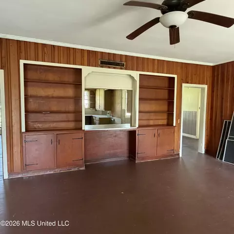 260 N Davis St, Forest, MS 39074 photo 5