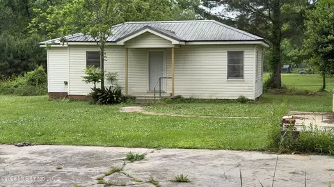 260 N Davis St, Forest, MS 39074