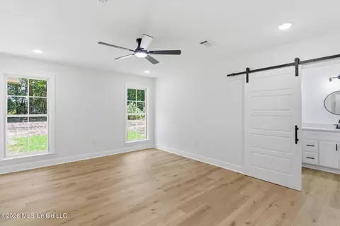 Bedroom - 10 Beech Ln, Petal, MS 39465 photo 8 of 9