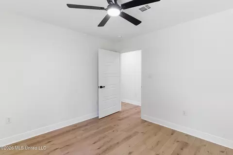Bedroom - 10 Beech Ln, Petal, MS 39465 photo 4 of 9