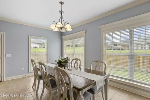 Dining - 506 Eternal Ct, Brandon, MS 39042 photo 3 of 3