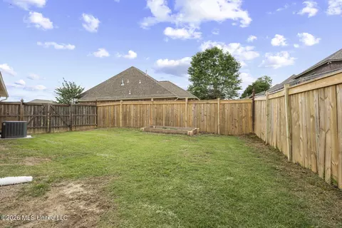 Exterior - 506 Eternal Ct, Brandon, MS 39042 photo 3 of 6