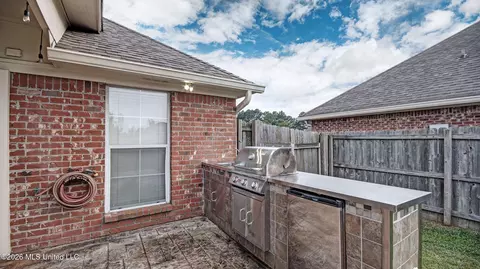 Other - 304 Spring Hill Pt, Brandon, MS 39047 photo 2 of 7