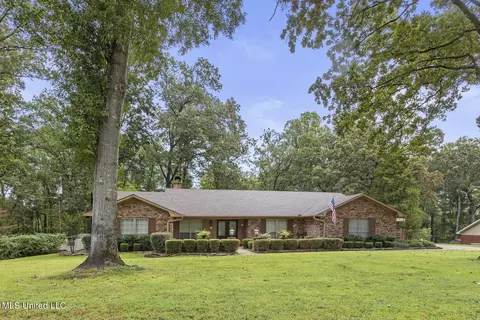 6558 Grandview Cv, Raymond, MS 39154