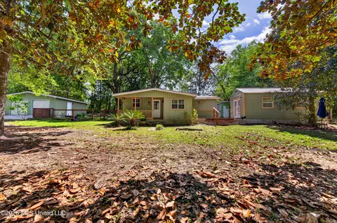7721 Ridge Gate Rd, Ocean Springs, MS 39564