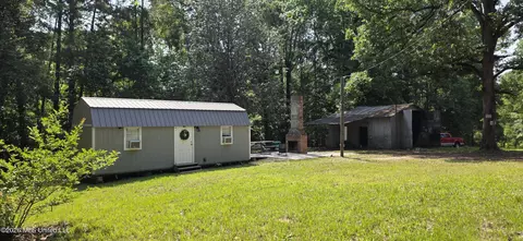 Exterior - 357 SE Nations, Brookhaven, MS 39601 photo 16 of 24