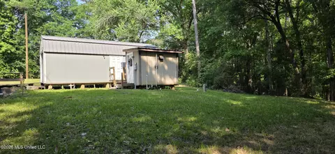 Exterior - 357 SE Nations, Brookhaven, MS 39601 photo 20 of 24