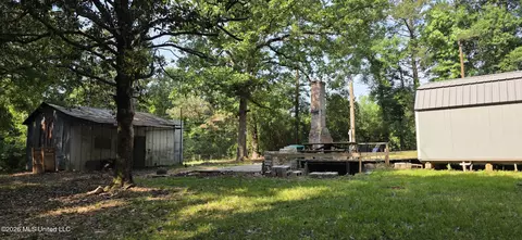 Exterior - 357 SE Nations, Brookhaven, MS 39601 photo 21 of 24